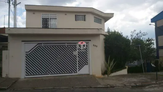 Sobrado com 3 Quartos à venda, 240m² no Vila Scarpelli, Santo André