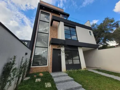 Sobrado com 3 Quartos à venda, 140m² no Butiatuvinha, Curitiba