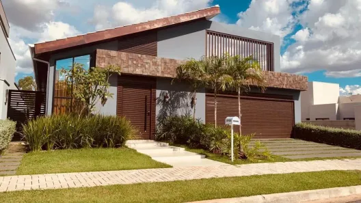 Casa de Condomínio com 3 Quartos à venda, 231m² no Ribeirão do Lipa, Cuiabá