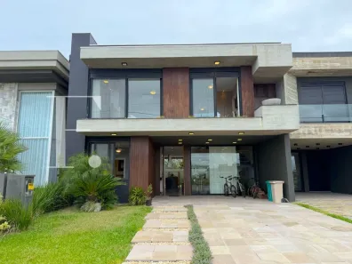 Sobrado com 5 Quartos à venda, 248m² no XANGRI-LÁ, Xangri-Lá