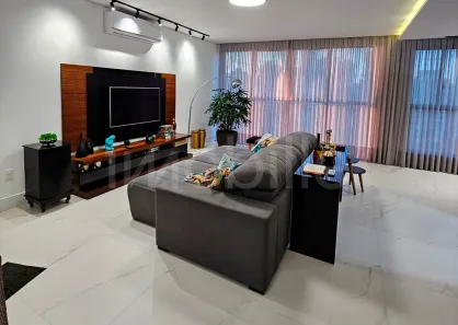 Apartamento com 3 Quartos à venda, 127m² no Meia Praia, Itapema