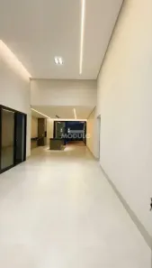 Casa com 3 Quartos à venda, 171m² no Grand Ville, Uberlândia