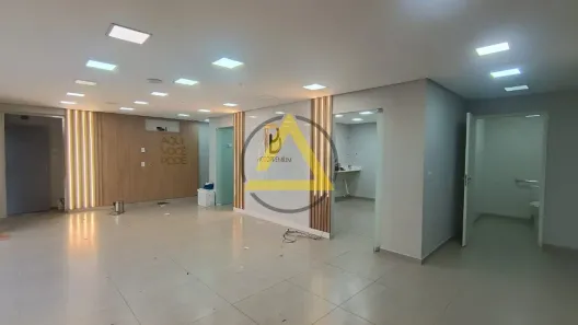 Ponto Comercial com 3 Quartos para alugar, 190m² no Campo Belo, São Paulo
