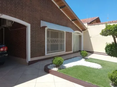 Casa com 3 Quartos à venda, 160m² no Jardim Independência, Taubaté