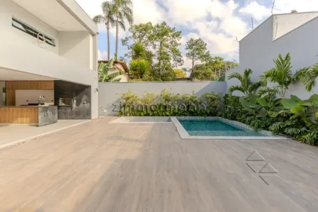 Sobrado com 4 Quartos à venda, 542m² no Vila Madalena, São Paulo
