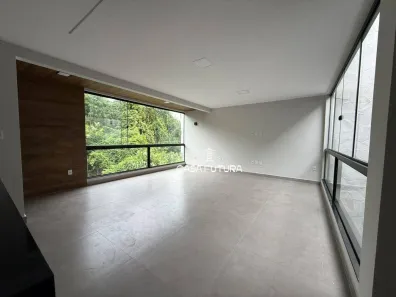 Casa com 2 Quartos à venda, 210m² no Jardim Amália, Volta Redonda