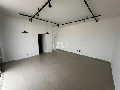 Ponto Comercial para alugar, 55m² no Residencial Santa Giovana, Jundiaí