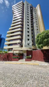 Apartamento com 3 Quartos para alugar, 250m² no Candelária, Natal