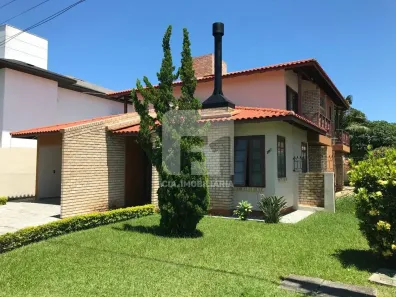 Casa de Condomínio com 3 Quartos à venda, 643m² no Cacupé, Florianópolis