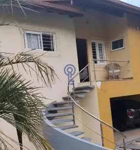 Casa com 3 Quartos à venda, 250m² no Coqueiros, Florianópolis