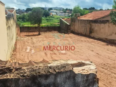 Lote/Terreno à venda, 300m² no Jardim Godoy, Bauru