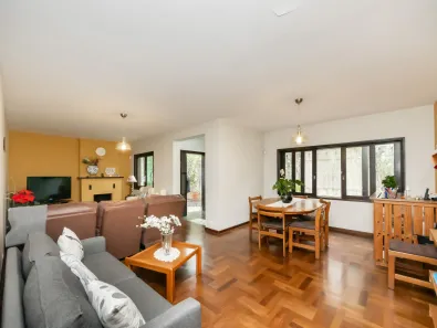 Casa com 3 Quartos à venda, 257m² no Jardim Prudência, São Paulo