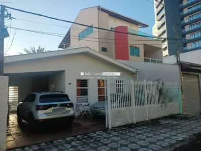 Casa com 3 Quartos à venda, 215m² no Jardim Faculdade, Sorocaba