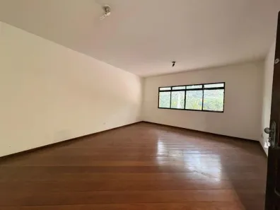 Sobrado com 3 Quartos à venda, 145m² no Jardim Peri Peri, São Paulo