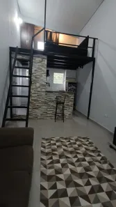 Kitnet com 1 Quarto para alugar, 25m² no Bairro do Colonia, Jacareí