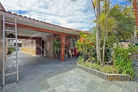 Casa com 3 Quartos à venda, 202m² no Cidade Nova Peruíbe, Peruíbe