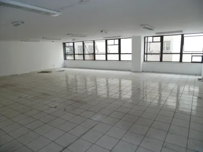 Sala Comercial para alugar, 130m² no República, São Paulo