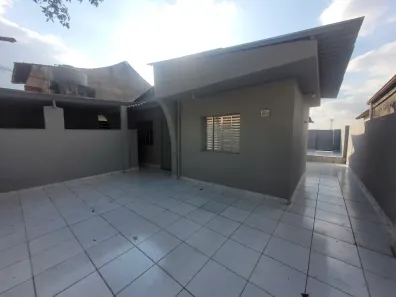 Casa com 2 Quartos para alugar, 90m² no Jardim das Esmeraldas, São Paulo
