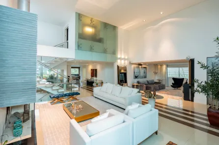 Casa de Condomínio com 3 Quartos à venda, 476m² no Campo Comprido, Curitiba
