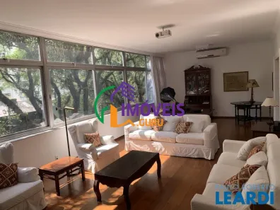 Apartamento com 3 Quartos para alugar, 180m² no Consolação, São Paulo