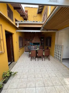 Casa com 4 Quartos à venda, 170m² no Vila Romano, São Paulo
