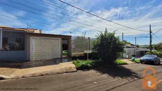 Casa com 2 Quartos à venda, 60m² no Jardim Botânico II, Campo Mourão