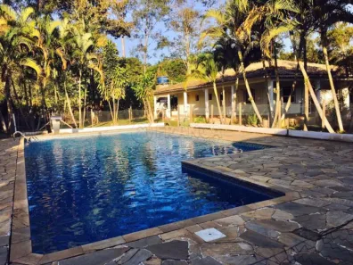 Fazenda/Sítio com 3 Quartos à venda, 1000m² no Capuava, São José dos Campos