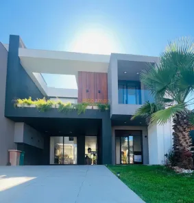 Casa de Condomínio com 4 Quartos à venda, 230m² no XANGRI-LÁ, Xangri-lá