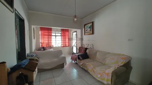 Casa com 2 Quartos à venda, 161m² no Jardim Bela Vista, Jacareí