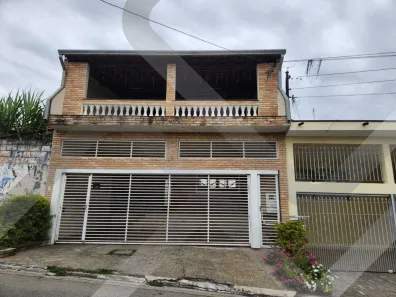 Sobrado com 3 Quartos à venda, 203m² no Quitaúna, Osasco