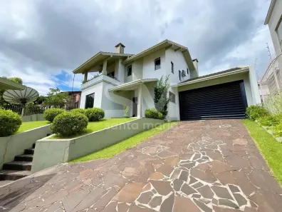 Casa com 4 Quartos à venda, 245m² no Maria Goretti, Chapecó