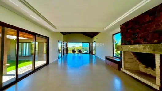 Casa de Condomínio com 6 Quartos à venda, 560m² no Laje de Pedra, Canela