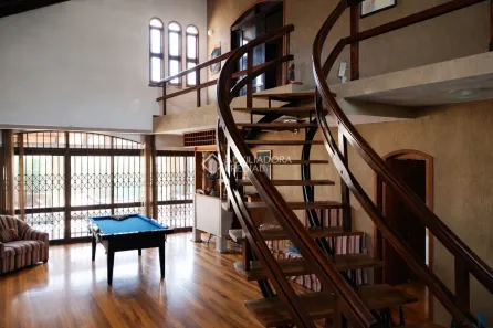 Casa com 4 Quartos à venda, 304m² no Santo Antônio, Porto Alegre