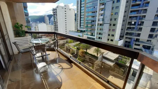 Apartamento com 4 Quartos à venda, 218m² no Centro, Juiz de Fora