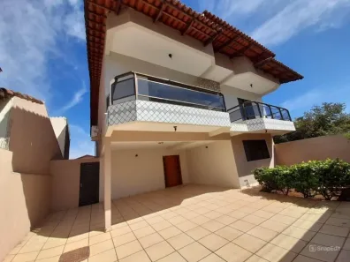 Sobrado com 4 Quartos à venda, 253m² no Jardim América, Goiânia