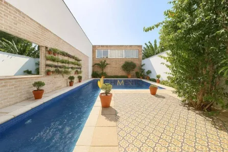 Casa com 4 Quartos à venda, 590m² no Vila Bertioga, São Paulo