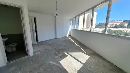 Sala Comercial à venda, 29m² no Santa Rosa, Niterói