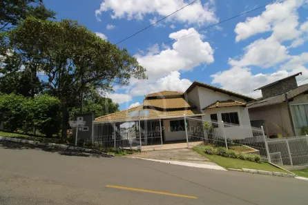 Casa com 3 Quartos à venda, 330m² no São Pedro, Juiz de Fora