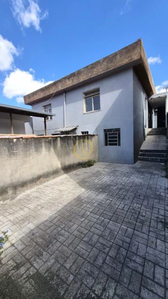 Casa com 2 quartos — Glória, Belo Horizonte