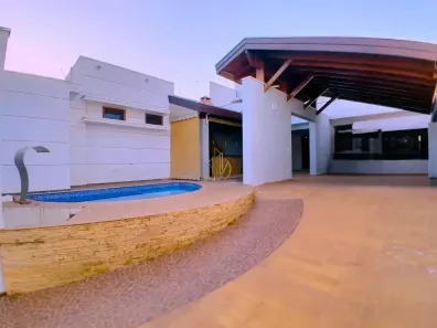 Casa com 3 Quartos para alugar, 180m² no Loteamento Morro Amarelo, Mogi Guaçu