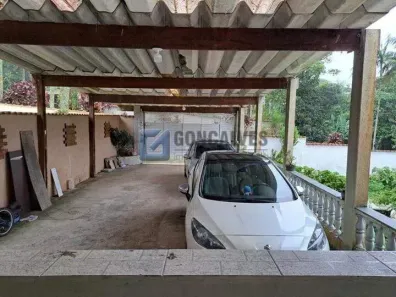 Fazenda/Sítio com 4 Quartos à venda, 377m² no Jardim Club de Campo, Santo André
