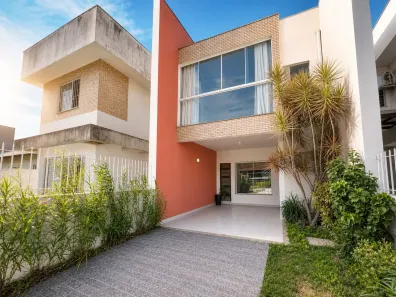 Casa com 3 Quartos para alugar, 160m² no Rio Tavares, Florianópolis