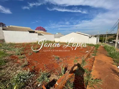 Lote/Terreno à venda, 400m² no Jardim Oriental, Maringá