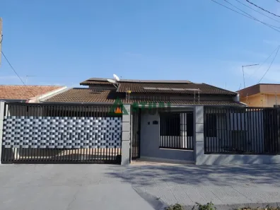 Casa com 3 Quartos à venda, 180m² no Brasília, Londrina