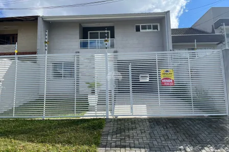 Sobrado com 3 Quartos à venda, 120m² no Barreirinha, Curitiba