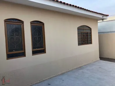 Casa com 3 Quartos à venda, 190m² no Jardim Tropical, Presidente Prudente