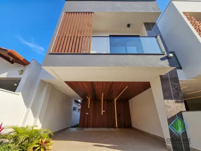 Sobrado com 3 Quartos à venda, 186m² no Ipiranga, São José