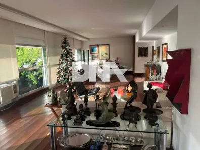 Apartamento com 4 Quartos à venda, 247m² no Lagoa, Rio de Janeiro
