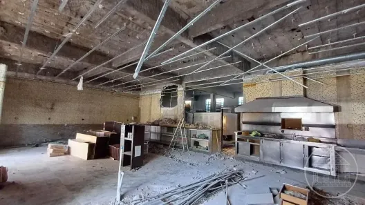 Ponto Comercial para alugar, 350m² no Parque Maria Fernandes, São Paulo