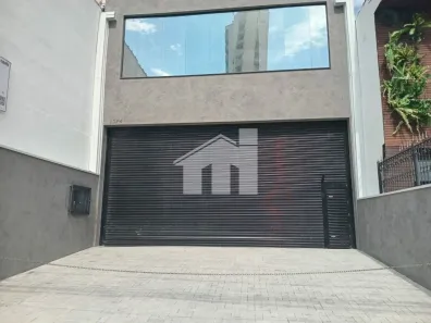 Galpão/Depósito/Armazém à venda, 303m² no Campo Belo, São Paulo
